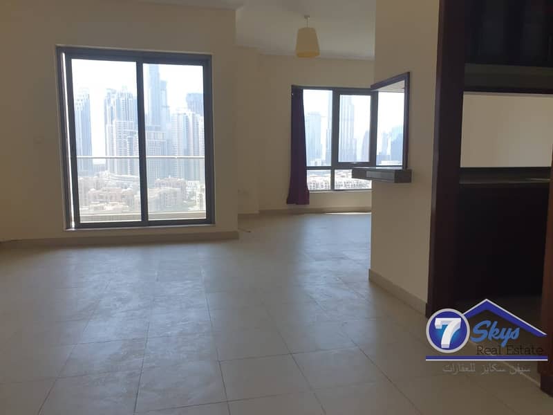 6 3BHK Burj Khalifa View | Spacious Living | Chiller free