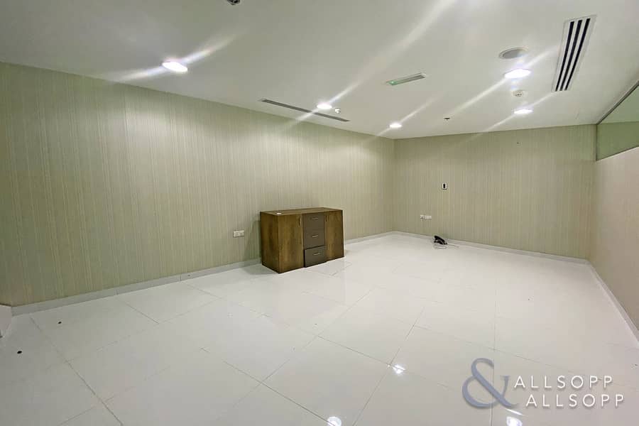 13 Half Floor | Fitted & Furnished | 11 Parking