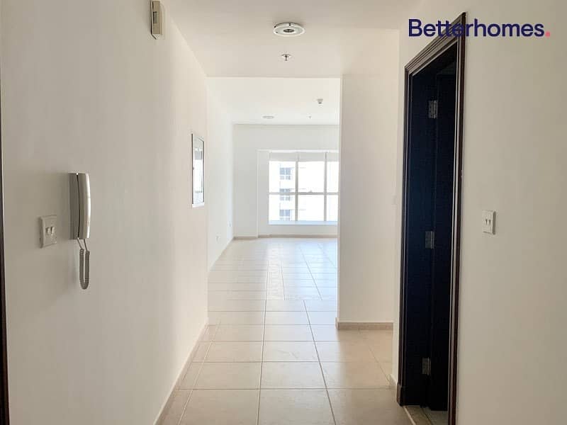 18 High Floor | White Goods | Unfurnished | Vacant