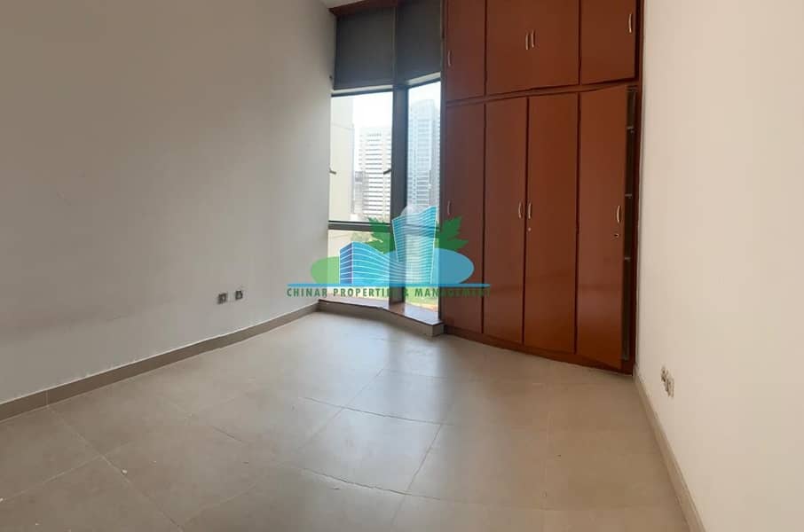 11 3BHK |Balcony City View|Heart of Hamdan |4 Payments