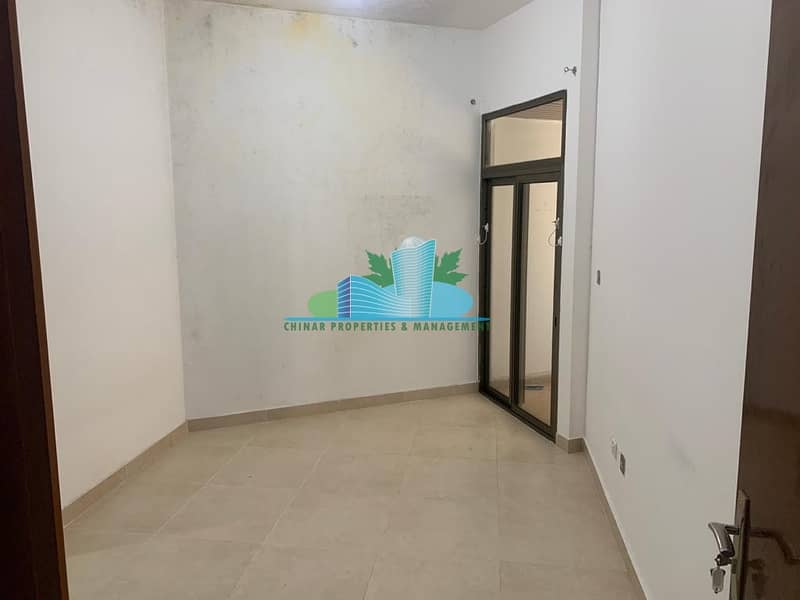 15 3BHK |Balcony City View|Heart of Hamdan |4 Payments