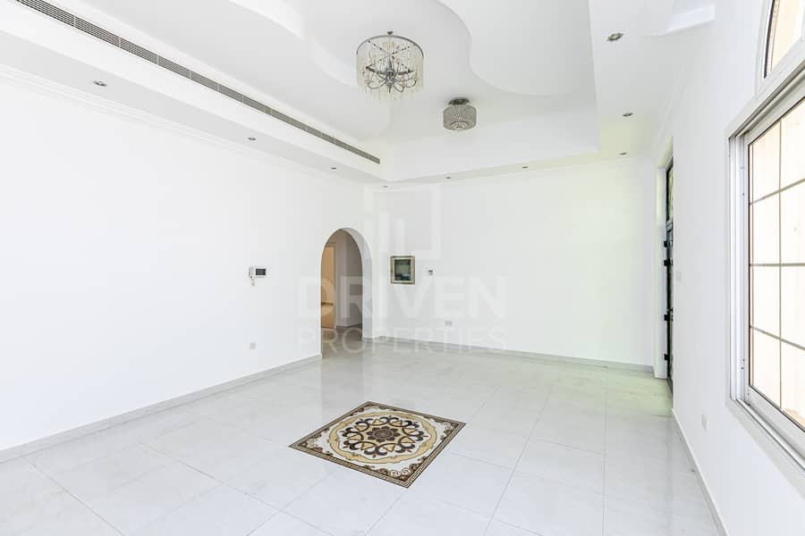 Private Garden | Large | Well maintained