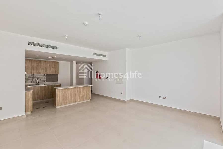Single Row I Brand New I Ready to move in Single Row I Brand New I Ready to move in