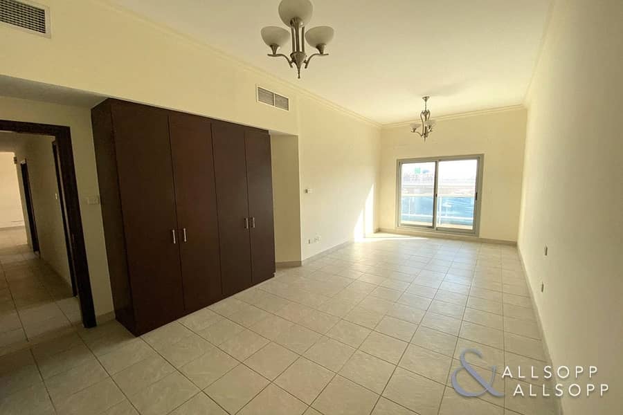 2 2 Beds Plus Study | Large Layout | Rented
