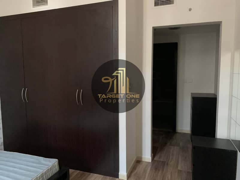 7 Fully Furnished 1BHK | Season Community