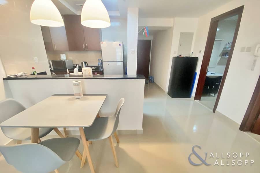 7 One Bedroom | Escan Tower