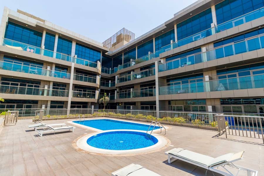 11 2 MONTHS FREE!! Well-designed 1 B/R Duplex Apartment with Big Terrace | Amazing Amenities  | JVC