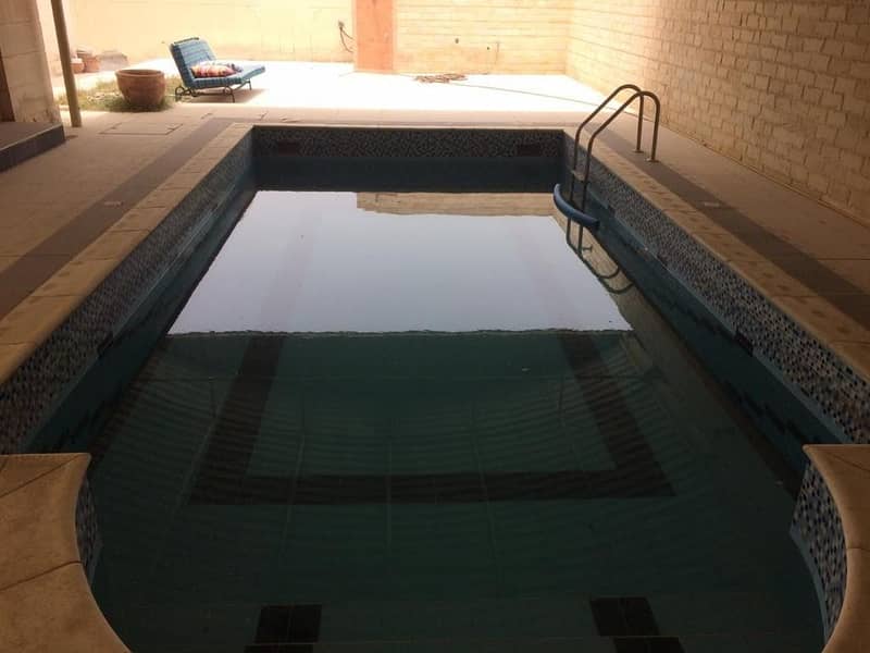 8 villa inside compound - yard -  swimming pool