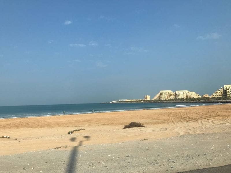 Residential Plot -  Walk to Beach - Al Marjan Island