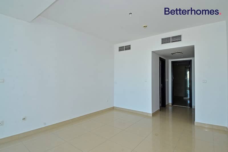 4 Biggest 1BR | Huge Terrace | Good Location