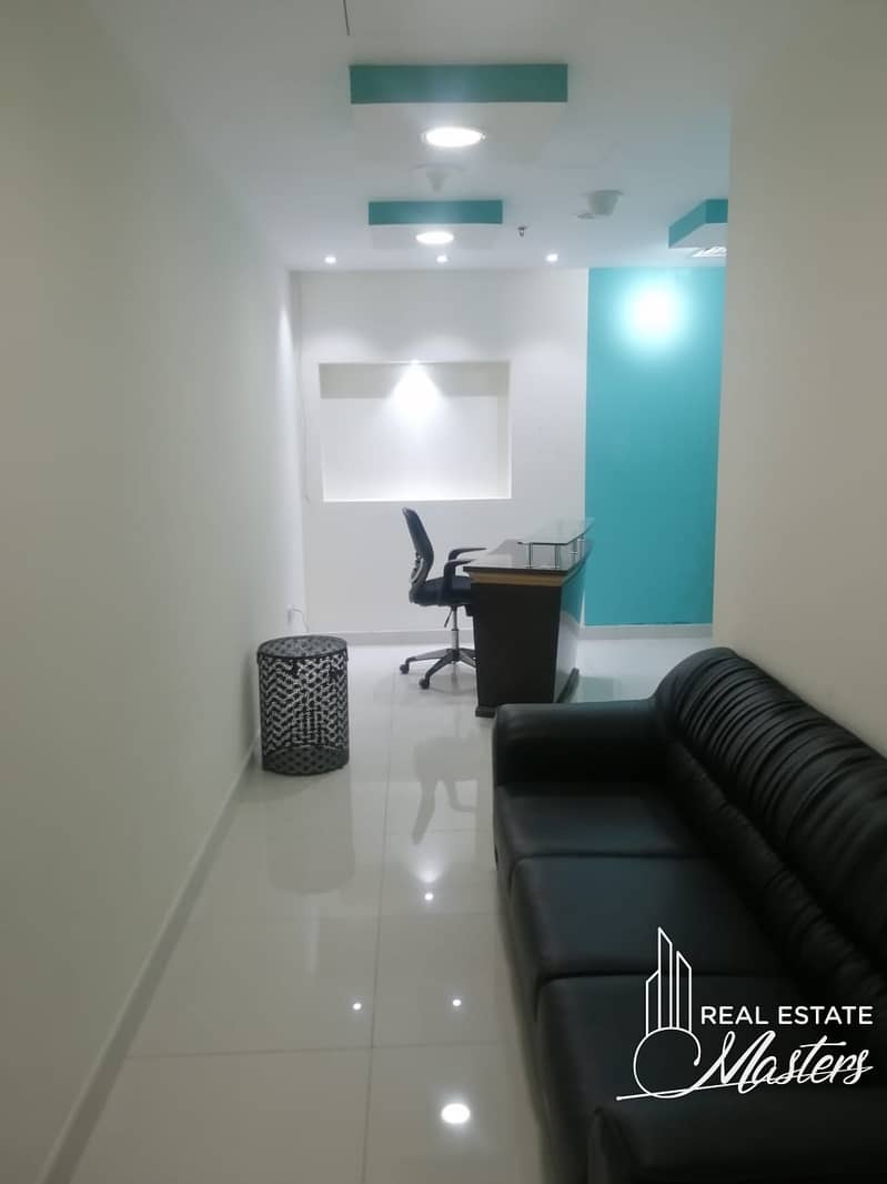 7 Very Spacious & Luxurious  Office  For Rent