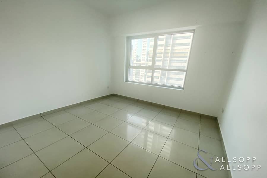 8 Allsopp And Allsopp Offers This 1315 Sq. Ft. (Approx)- 3 Bedrooms in Armada Tower