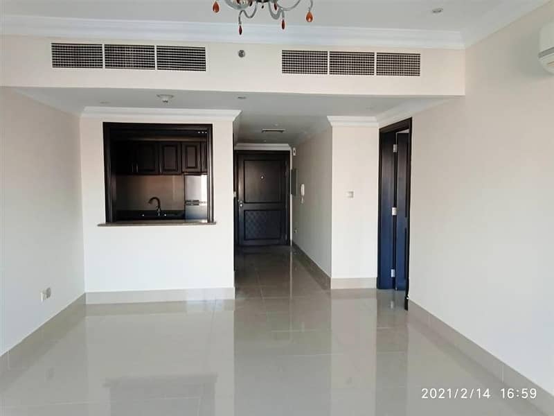 Spacious 1 Bedroom With Semi Closed Kitchen in JVC