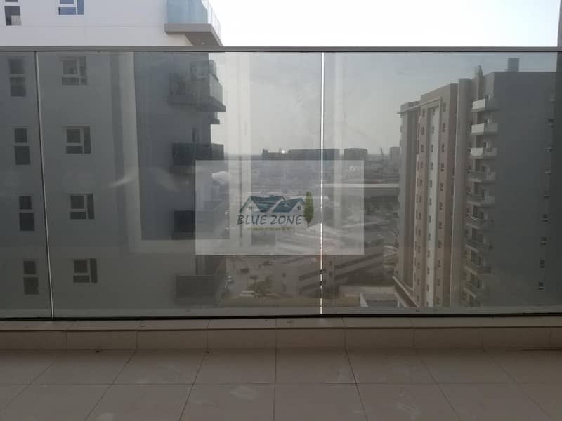 75 NEW 13 MONTHS 3BHK NEXT TO STADIUM METRO BALCONY FOR FAMILIES POOL GYM 69K