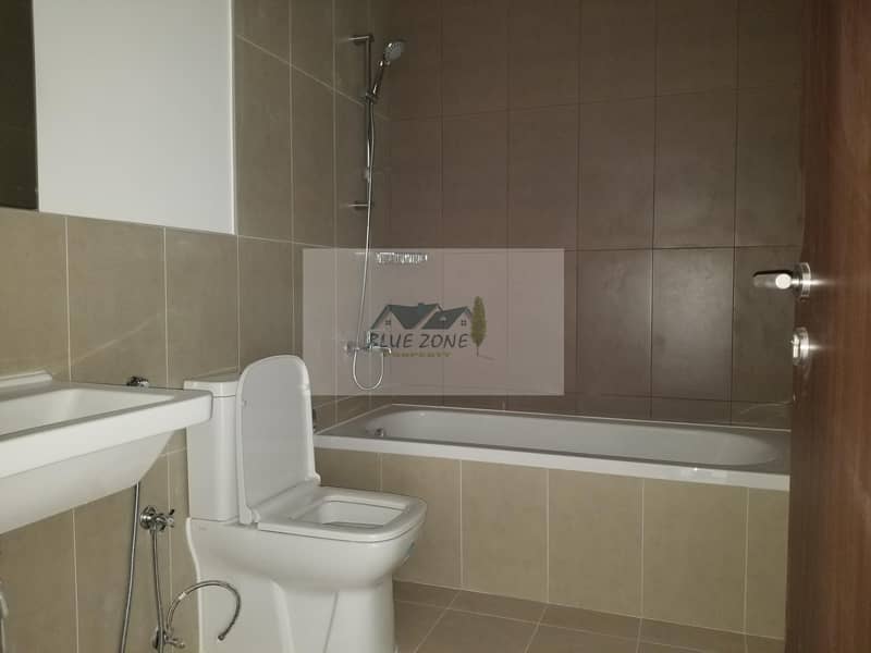 86 NEW 13 MONTHS 3BHK NEXT TO STADIUM METRO BALCONY FOR FAMILIES POOL GYM 69K