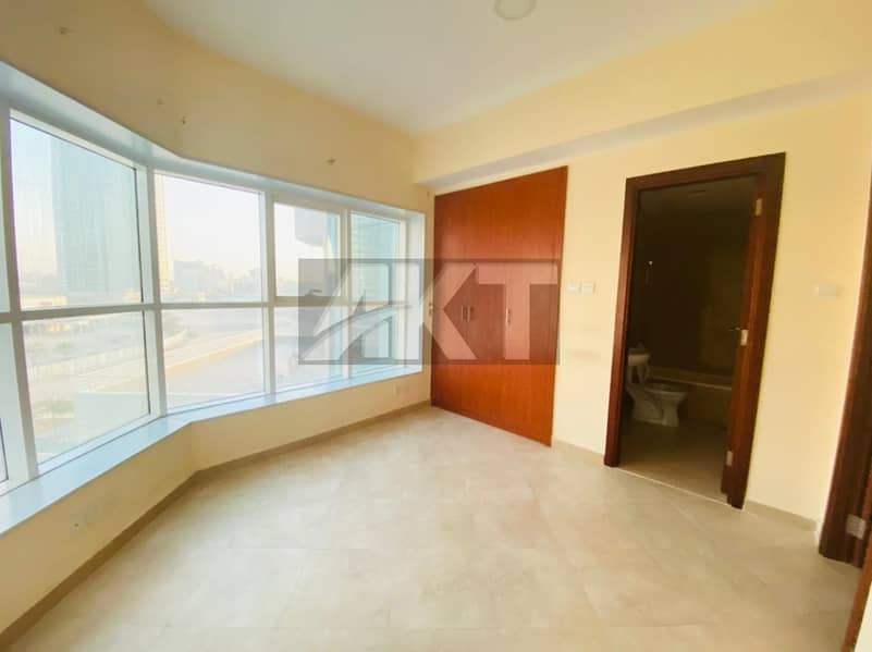 610 K / 2 Beds / Lake View / Dubai Gate 2