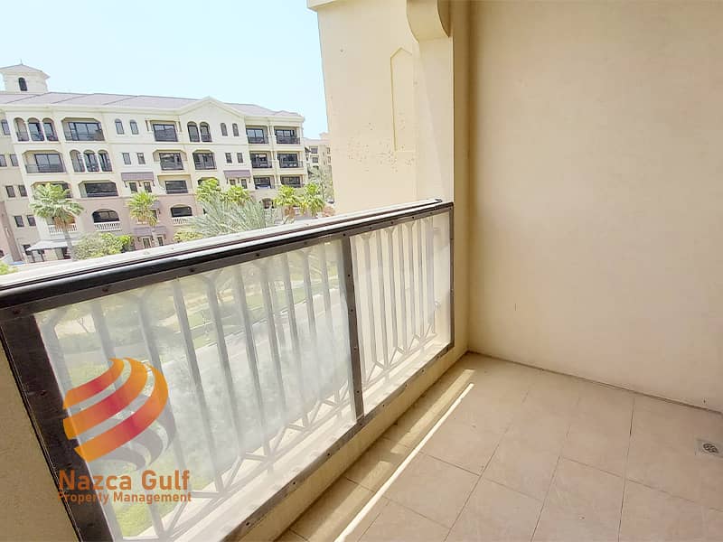 5 High-Class 3 Bed Unit with Huge Balcony