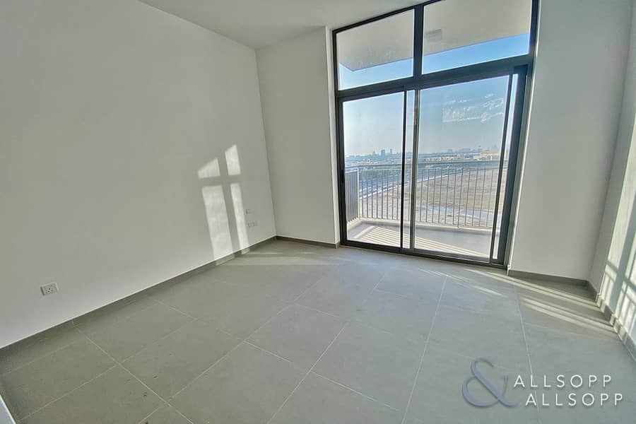 4 Modern 1 Bedroom Apartment | Available Now