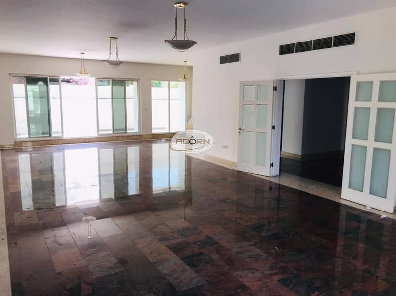 7 Spacious 5 bedroom plus maid independent villa with private pool and garden in Jumeirah 1