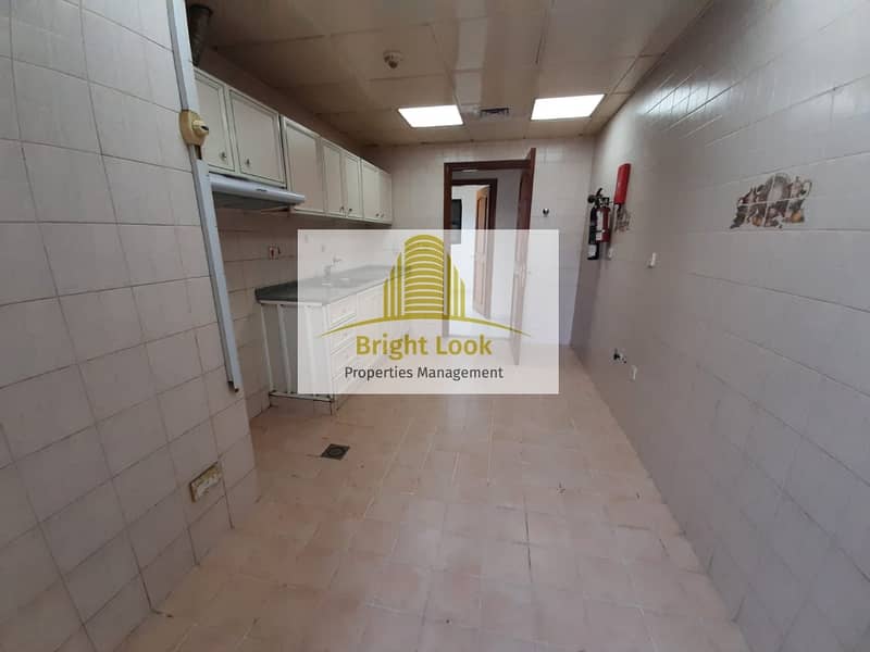 9 Well Maintained and Affordable 3 BHK with Maid's Room & Balcony| 65
