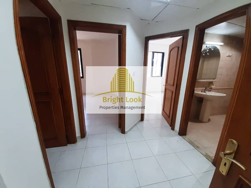 17 Well Maintained and Affordable 3 BHK with Maid's Room & Balcony| 65