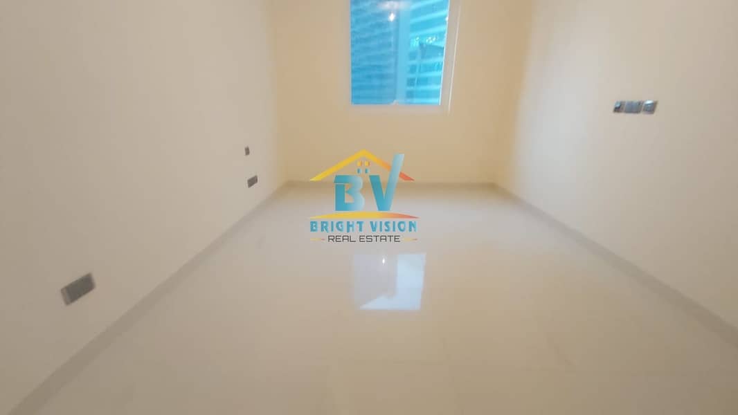 4 Be the first Tenant !! 3BHK with Parking+ Maidsroom  in Danet