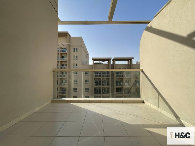 13 Spacious 1BR | Balcony | Unfurnished