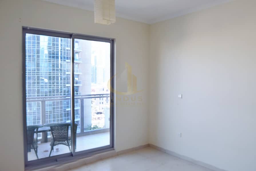 10 Pool View | Amazing 1BR+Balcony in The Residences Downtown
