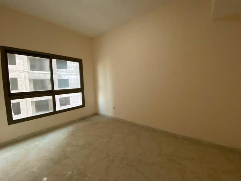 Apartment for rent two rooms and a living room in the Emirates City at an excellent price