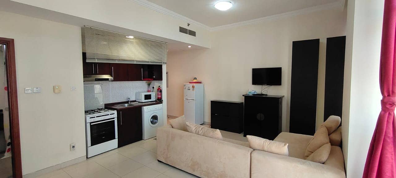 7 Fully Furnished | 12 Cheques Option | Canal View
