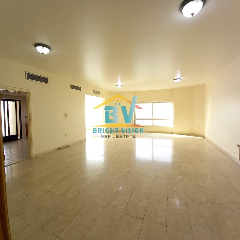 3 Spacious 3BHK+Maidsrooom with Beautiful View in Corniche.
