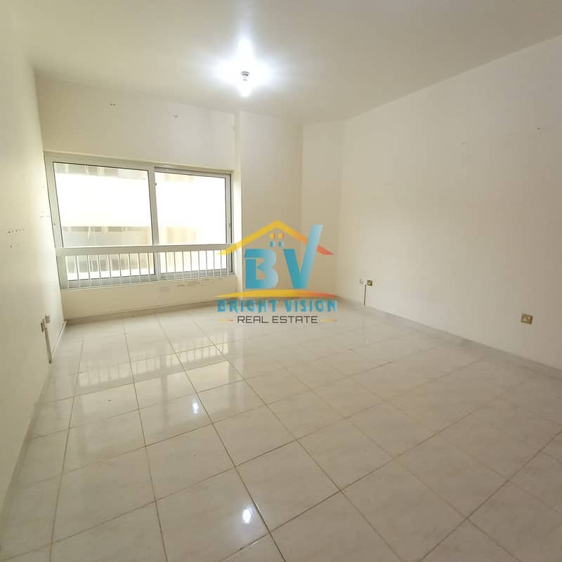 9 Spacious 3BHK+Maidsrooom with Beautiful View in Corniche.