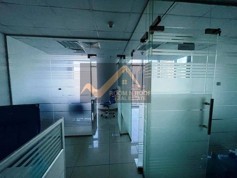 6 |  Furnished Office| Lake View| Glass Partitions |The Metropolis Tower| Business Bay