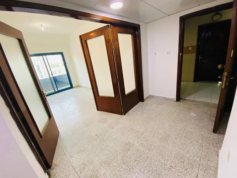 1 BHK APARTMENT AVAILABLE IN SHABIA 11 WITH 2 WASHROOMS AND BALCONY