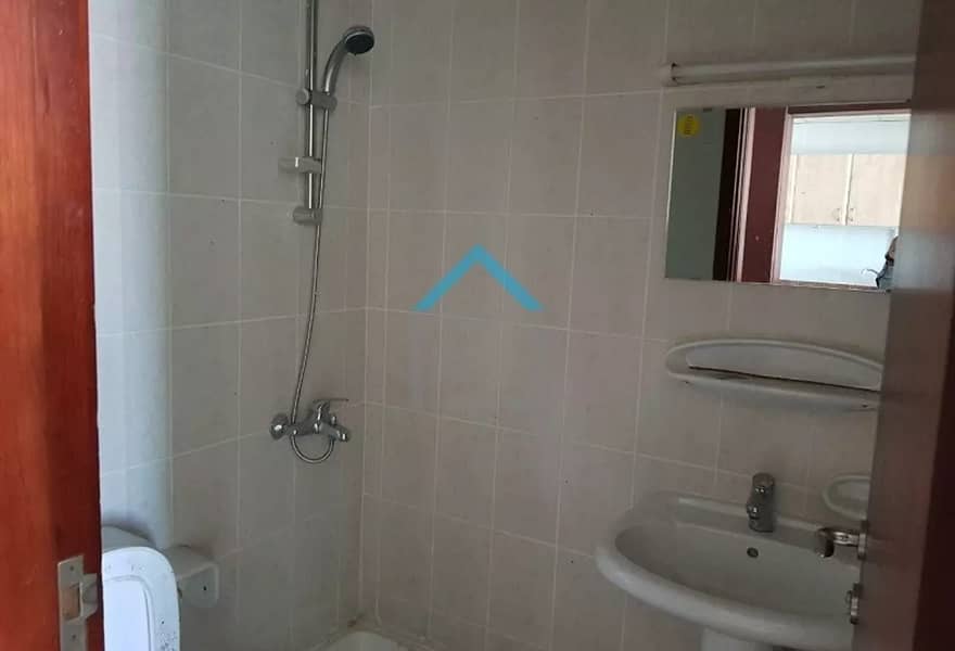 9 Spacious 1BR in England Cluster @ AED 25K (4 chqs)