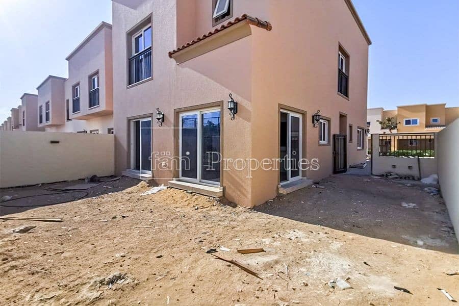 25 Gated community villa with full amenities