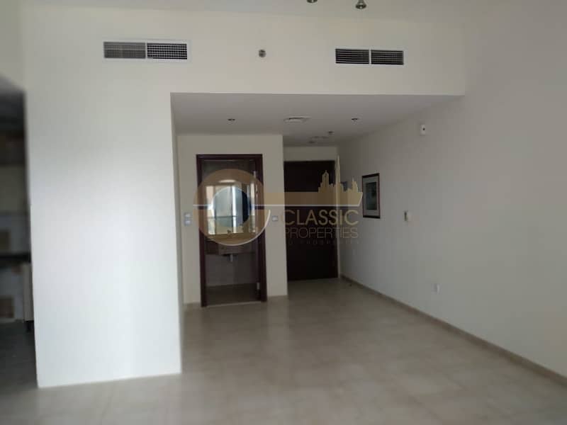 2 Spacious 2bed |Free Chiller | Hamza Tower