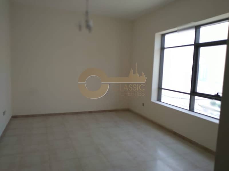 21 Spacious 2bed |Free Chiller | Hamza Tower