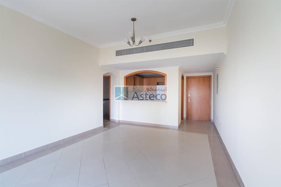 2 Well maintained and stunning view apartment