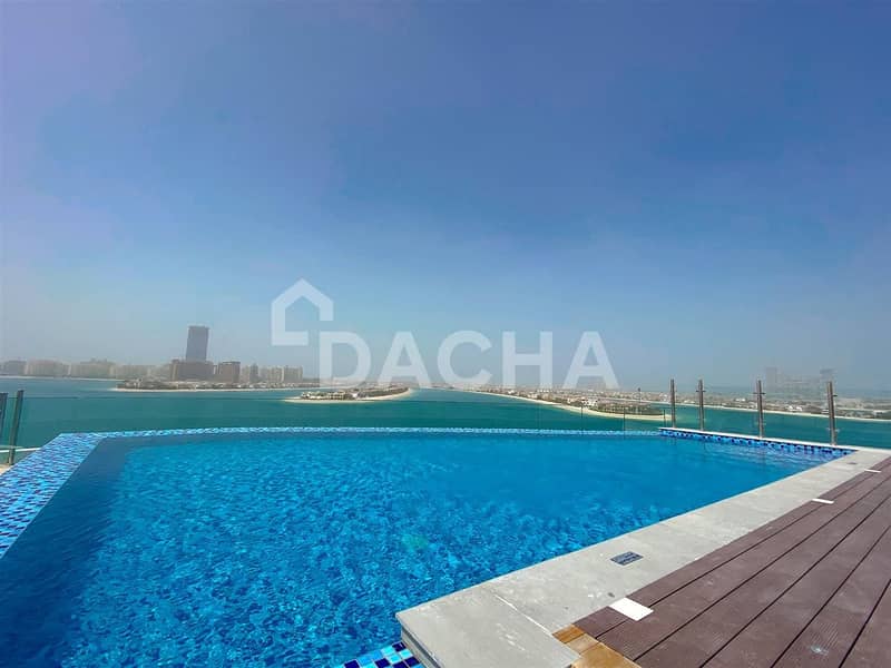 14 Iconic view/ Private swimming pool/ Brand new