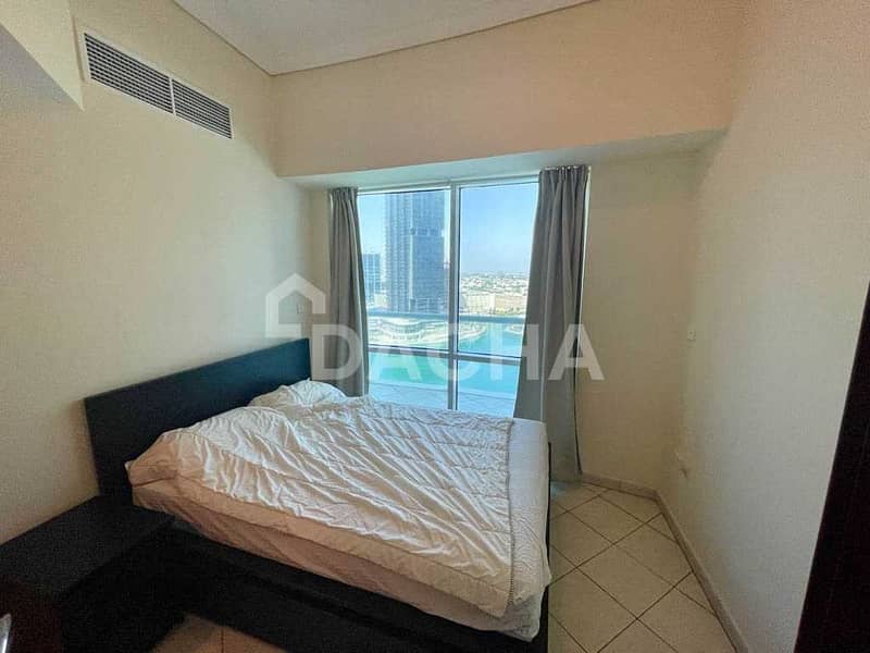 6 Enormous Balcony / Great Views / Next to Metro Station