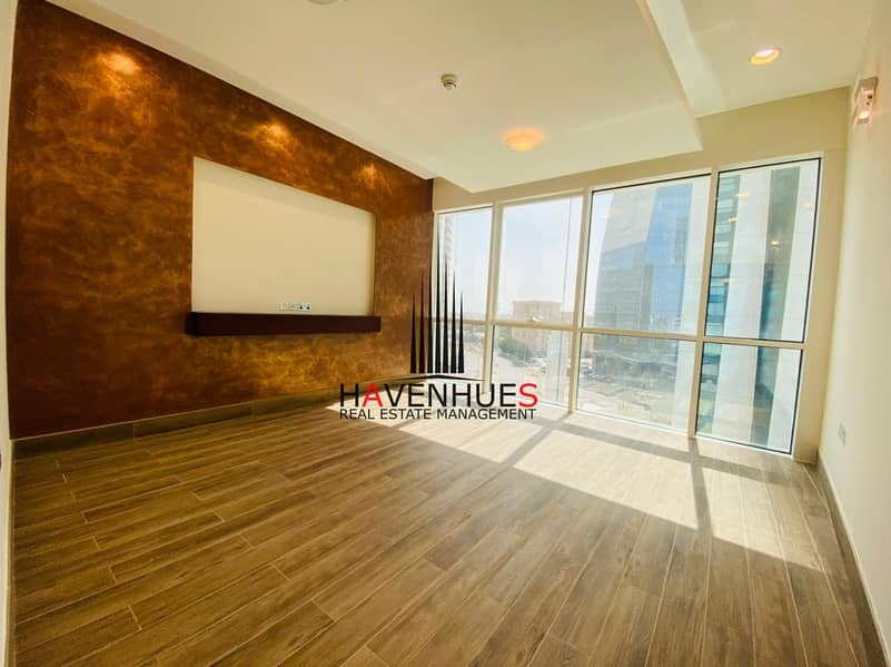 51 American Style 1BHK APT with GYM and Parking