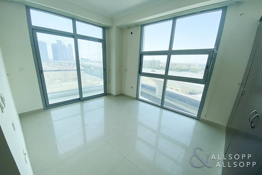 4 Large 2 Bed | 1490 Sqft | Vacant| Balcony