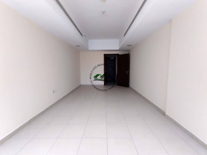 3 Stunning 2BR Apartment located in Al Nahyan| Parking