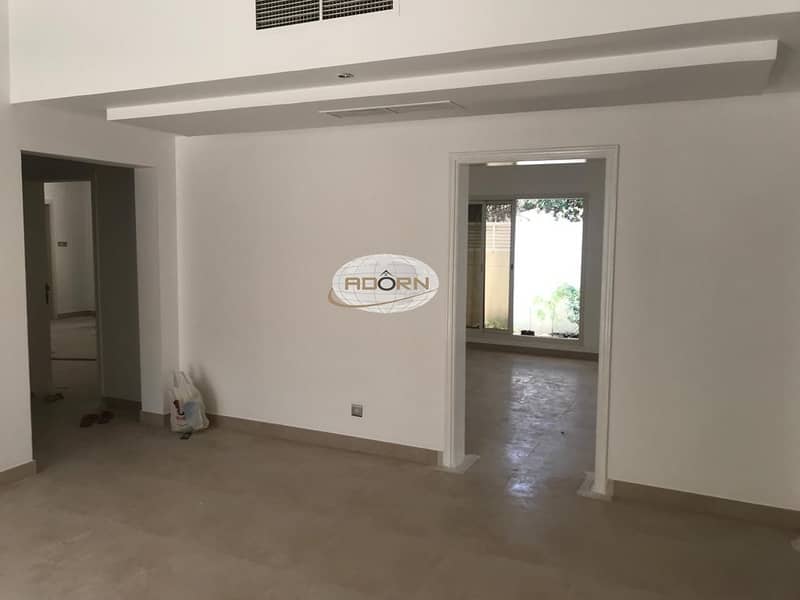 14 New finish 3 bedroom plus study single storey independent villa in Jmeirah 3