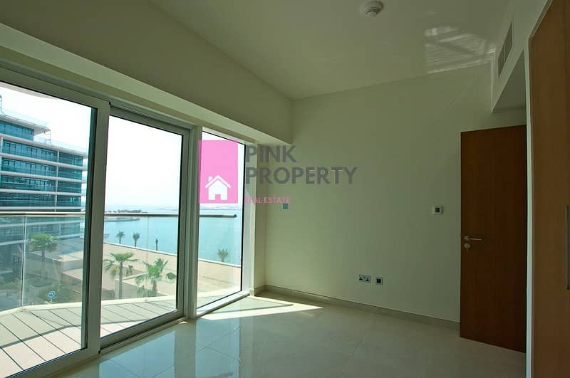 11 Beautiful Investment. Spacious 2BR Apartment with Sea View.