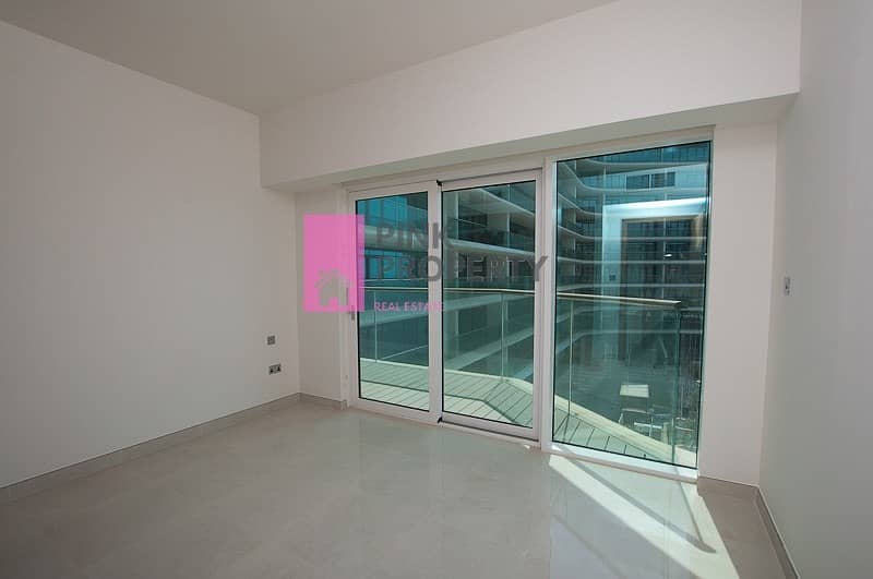 15 Beautiful Investment. Spacious 2BR Apartment with Sea View.