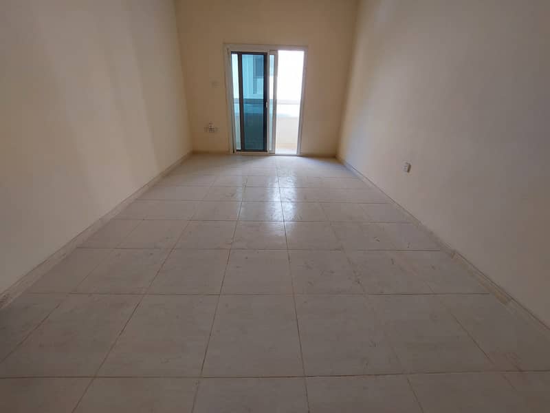 Limited Offer, Luxury and Big 2BHK with Balcony and 2washrooms University Road New Muwaileh.