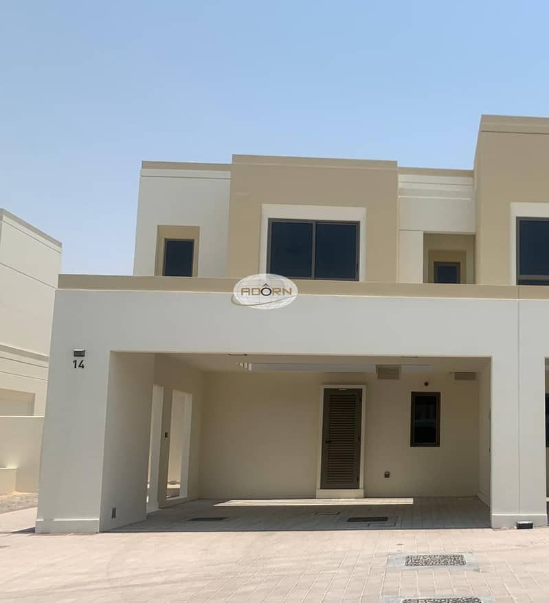 Naseem Brand new four bedroom villa in town square