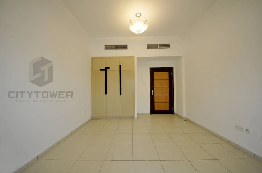 5 Amazing Deal 2 BR  for family in jumerah 1 with  All Amenities 1 Month Free